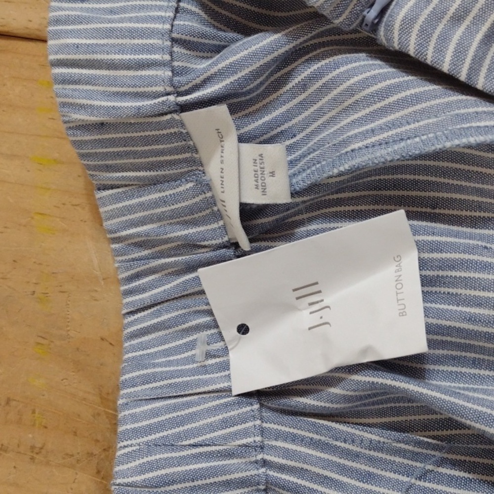 J Jill Linen Stretch Chambray Pinstripe Cropped Pants w Ankle Buttons Size M NWT - Picture 13 of 14
